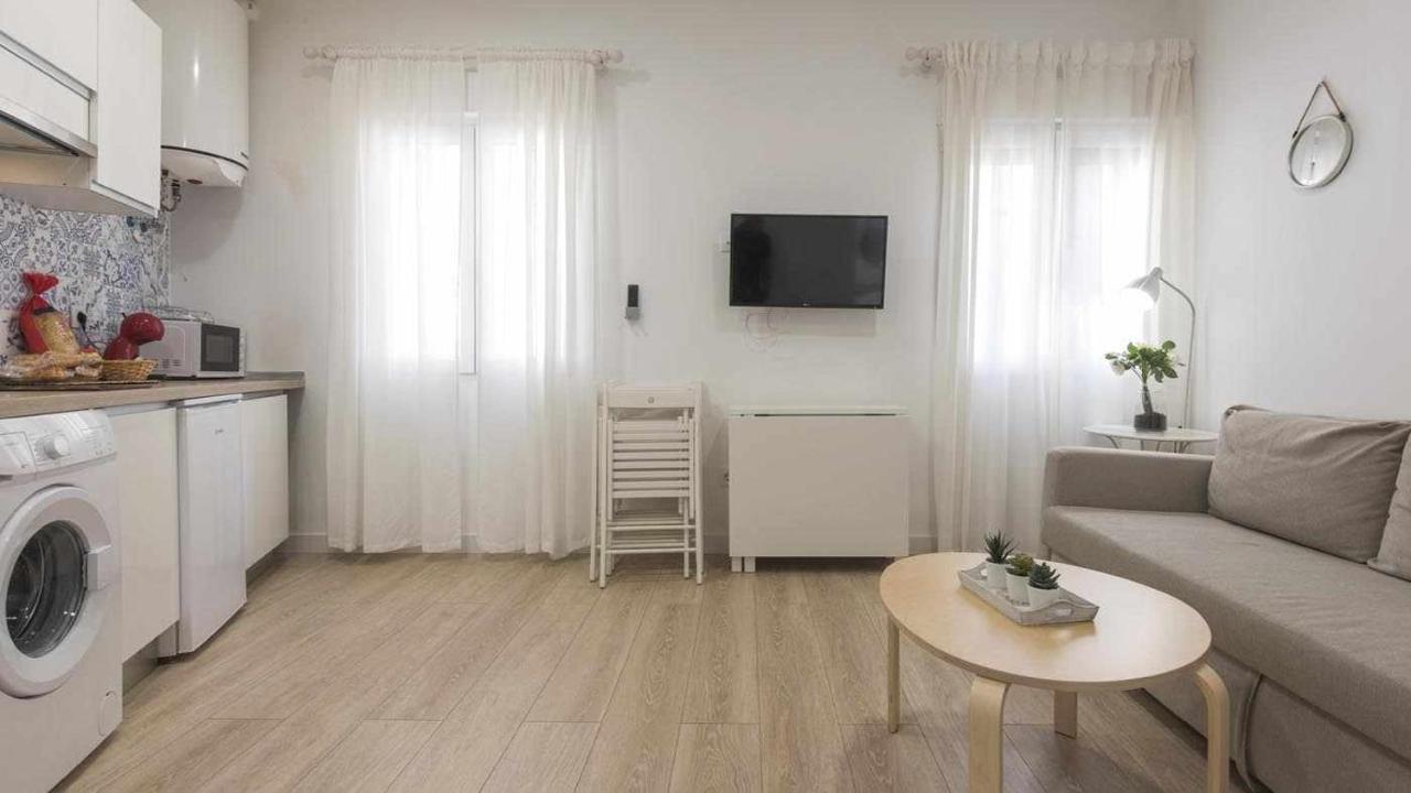 Apartamentos Dimax By Toledo Ap المظهر الخارجي الصورة